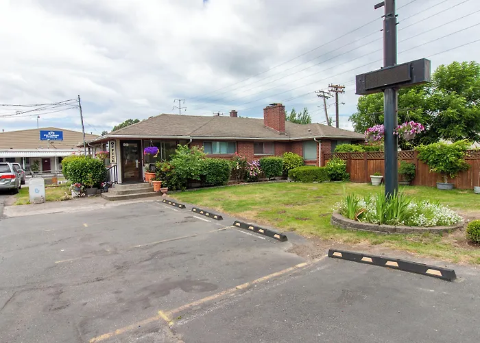 Golden Kent Motel