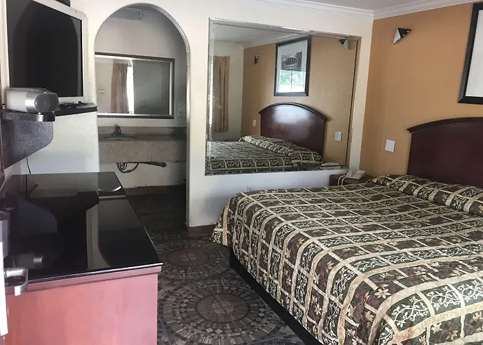 Regency Inn And Suites Houston