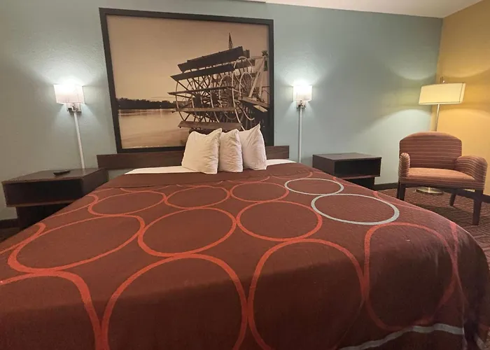 Super 8 By Wyndham Peoria