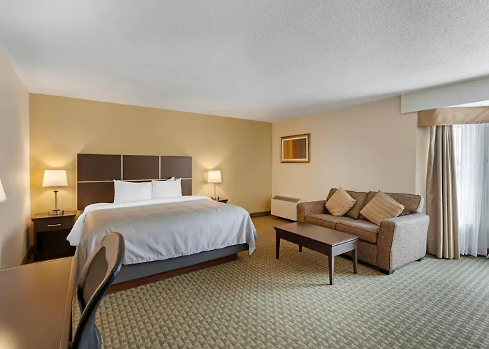 Quality Inn & Suites Brampton