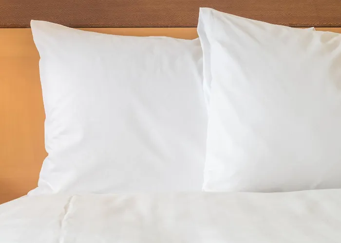 Townhome Inn & Suites By Ihg Cordova