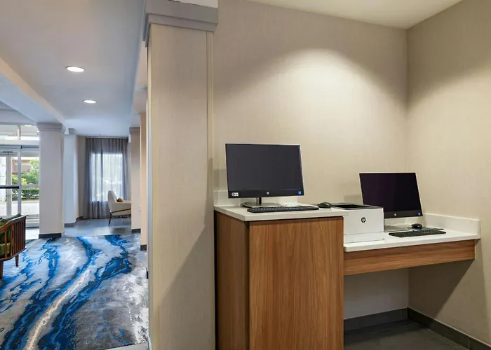 Fairfield Inn & Suites By Marriott Edison - South Plainfield