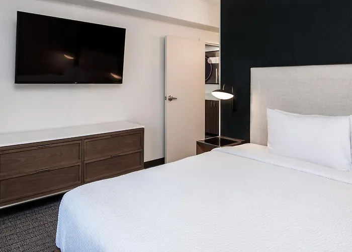 Courtyard By Marriott Charlotte Ballantyne