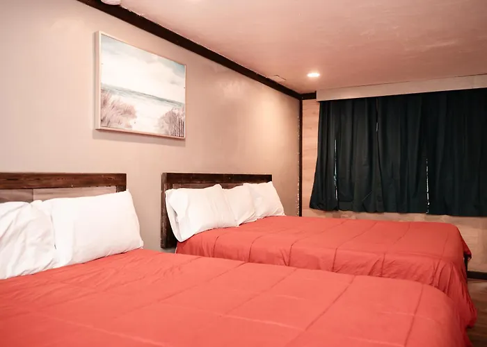 Provo Inn & Suites