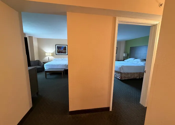La Quinta By Wyndham San Antonio Medical Ctr. Nw Hotel