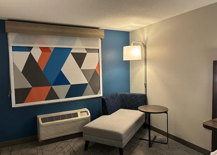 Holiday Inn Express & Suites Truth Or Consequences By Ihg - Newly Renovated