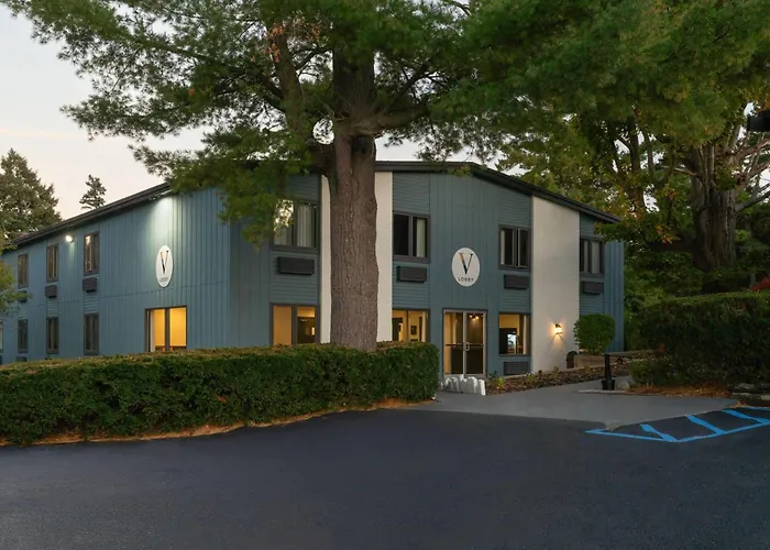 Hotel Vervana, Trademark Collection By Wyndham Bennington