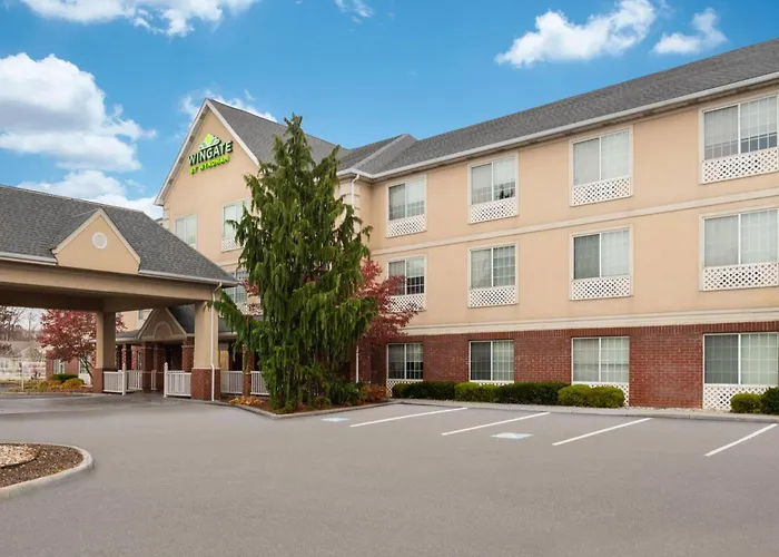 Wingate By Wyndham Mansfield Ontario