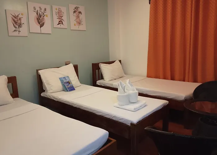 Aqua Travel Lodge El Nido