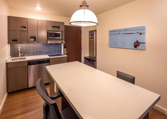 Hyatt House Seattle Downtown Hotel