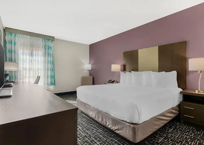 Comfort Inn & Suites Claremore