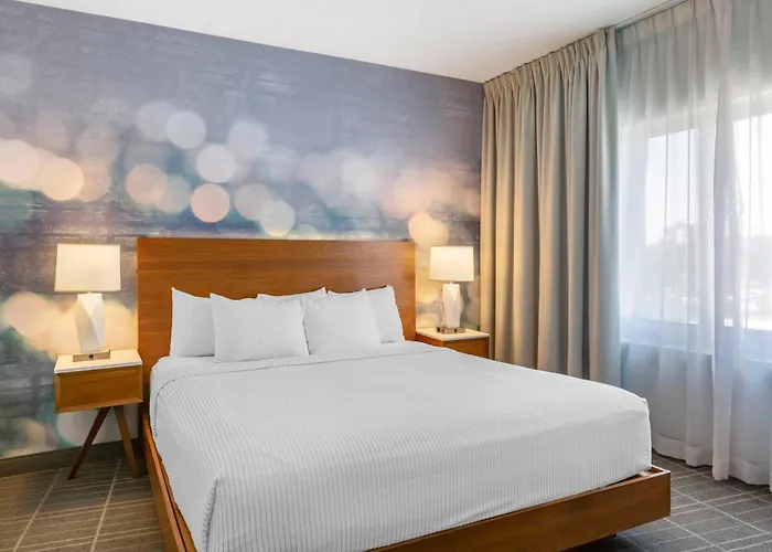 Cambria Hotel Lax El Segundo