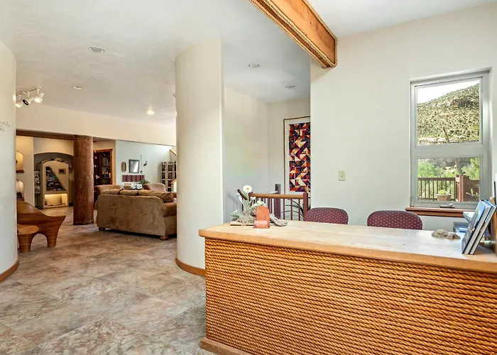 Slot Canyons Inn Bed & Breakfast