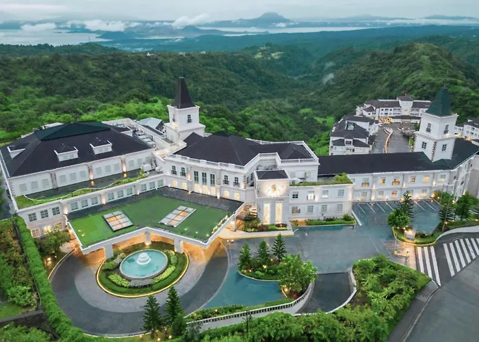 Twin Lakes Hotel Near Tagaytay Tagaytay City