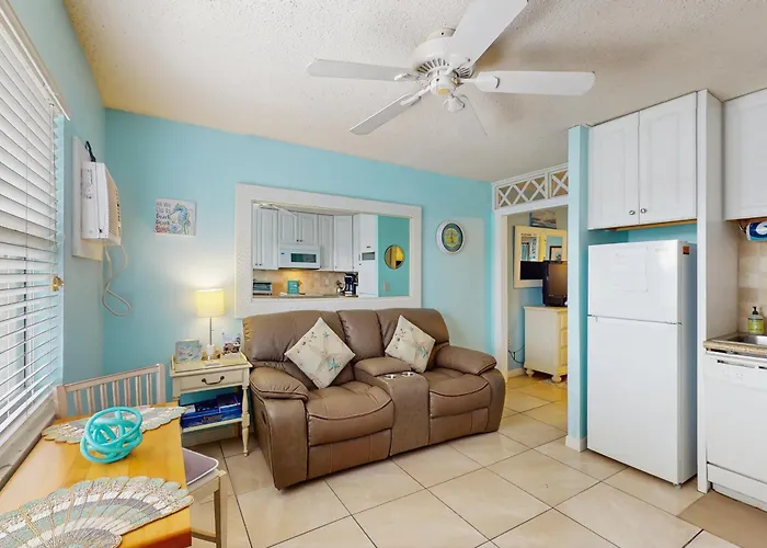Breezy Belleair 5E Villa Clearwater Beach