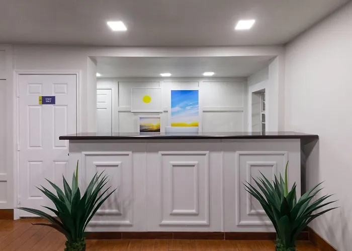 Days Inn By Wyndham Aransas Pass