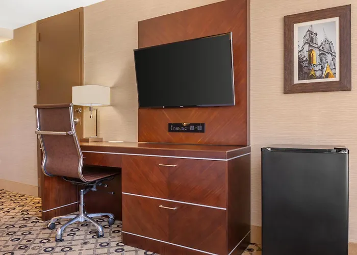 Radisson Hotel Southfield-Detroit