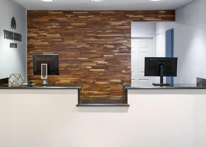 Tysons Corner Suites, A Baymont By Wyndham
