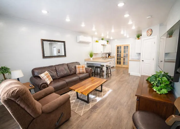 Aunt Beans Guest Suite