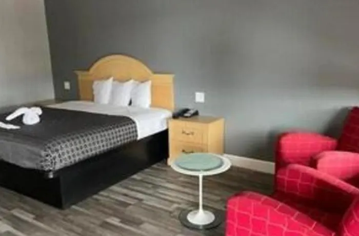 Grand Park Inn