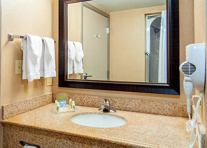 Holiday Inn Hotel & Suites Slidell By Ihg