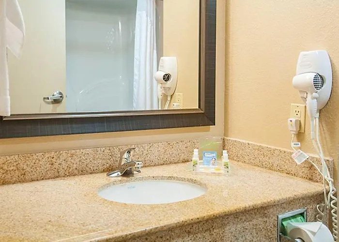 Holiday Inn Hotel & Suites Slidell By Ihg