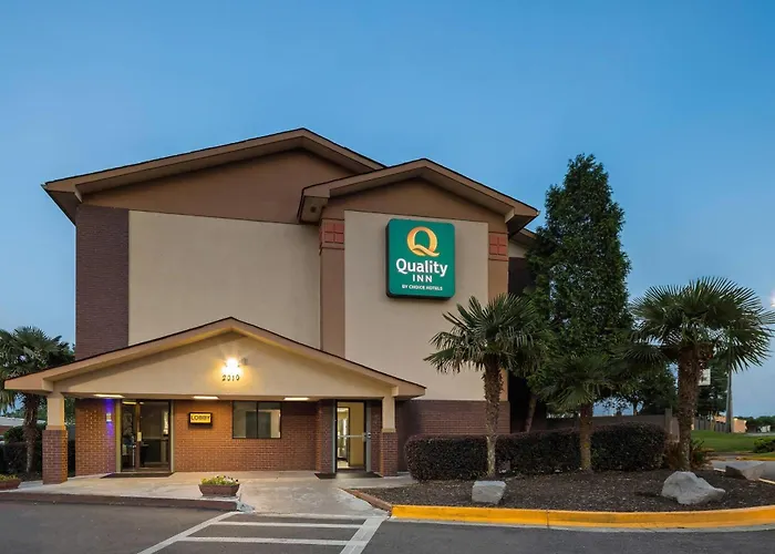 Quality Inn Atlanta Airport-Central College Park