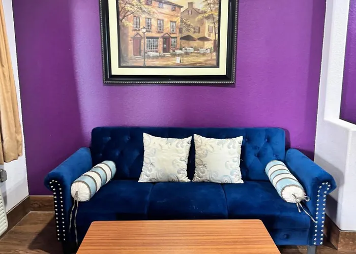 Raintree Inn And Suites