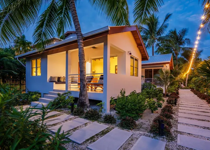 Weezie'S Ocean Front Hotel And Garden Cottages Caye Caulker