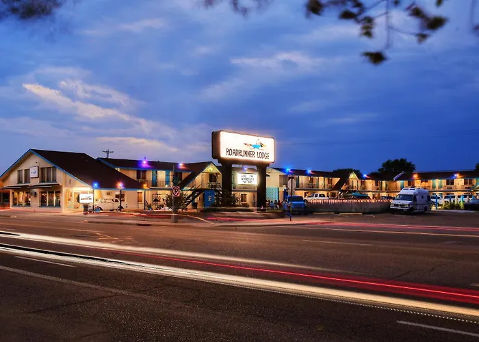 Roadrunner Lodge Motel