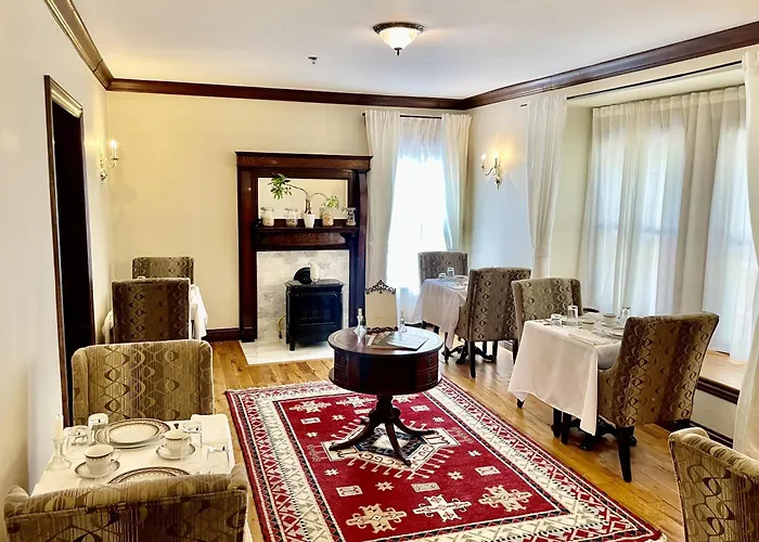 Dartmouth House Inn Rochester