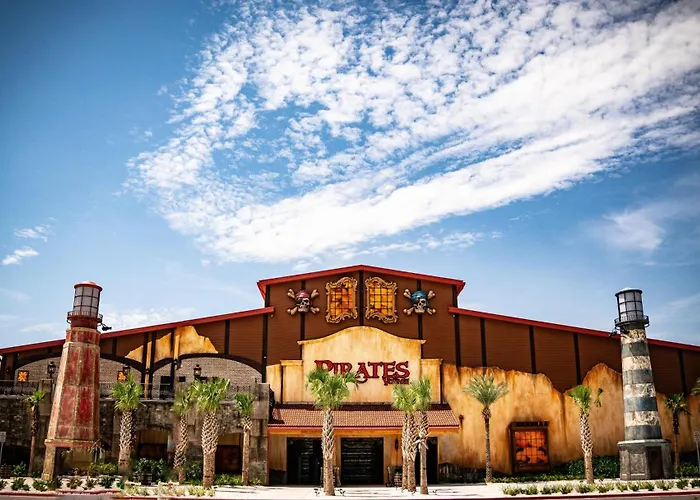 Majestic Beach Towers 1-1615 Panama City Beach