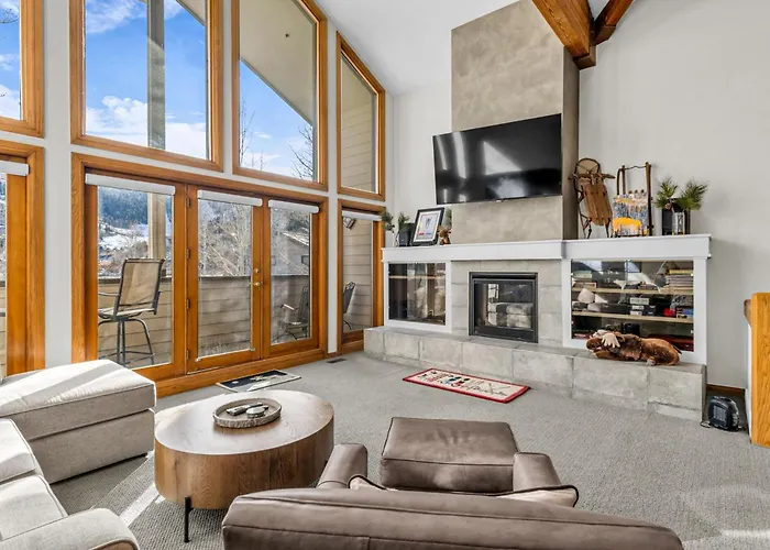 Fawngrove #1676 Apartment Park City