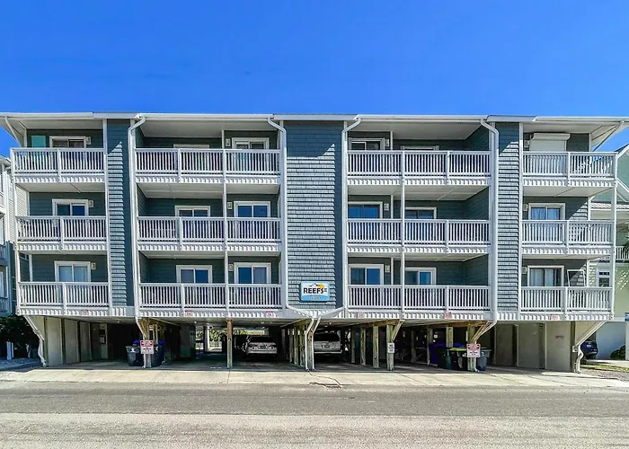 Lovely Beachfront Condo With Beach Access, Central Ac, Washer/Dryer & Fast Wifi