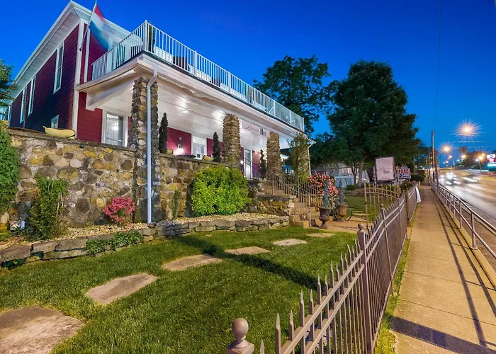 Dreams2Reality | Historic Branson Hotel - Fisherman'S Cove Room - Downtown