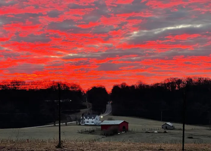 The Dogwood Inn