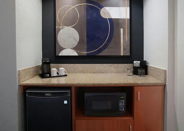 Courtyard By Marriott San Antonio Downtown Hotel
