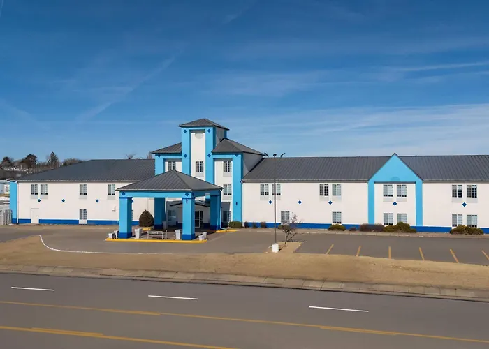 Days Inn By Wyndham Dodge City