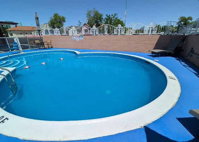 Econo Lodge Fallon Naval Air Station Area