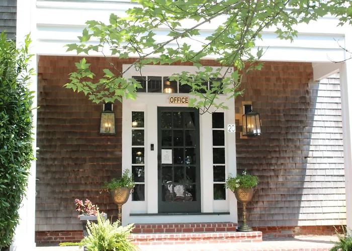 Edgartown Commons Aparthotel