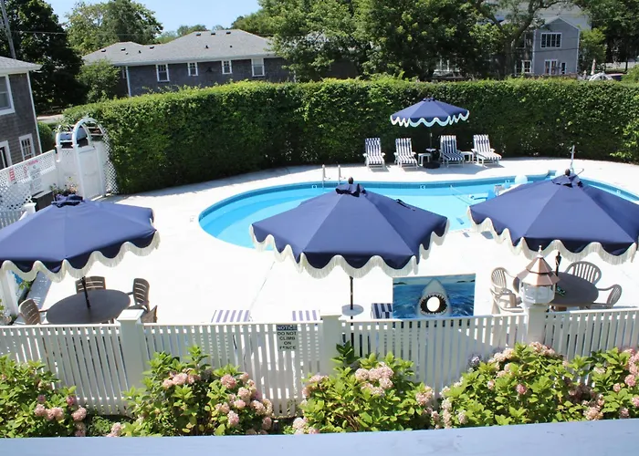 Edgartown Commons Aparthotel
