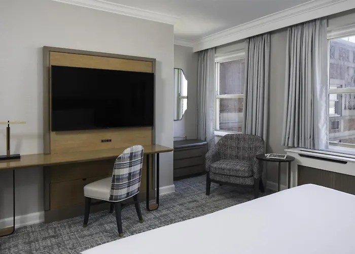 Hilton Milwaukee Hotel