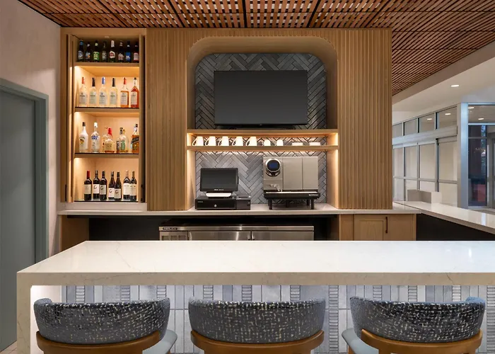 Hyatt Place Fort Myers Estero - Newly Renovated