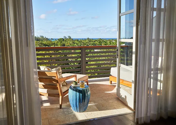 The Island House Hotel Nassau
