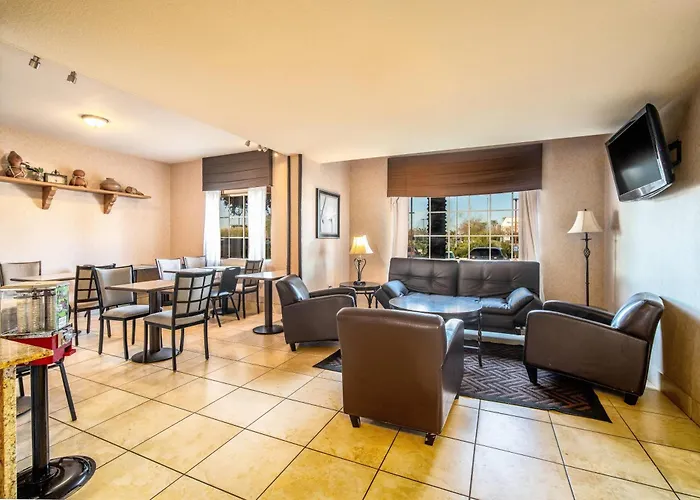 Baymont By Wyndham Chandler I-10