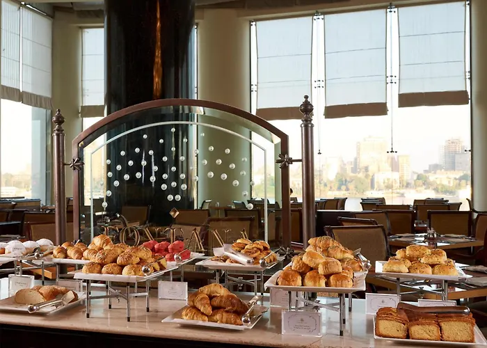 Hilton Cairo Grand Nile Hotel