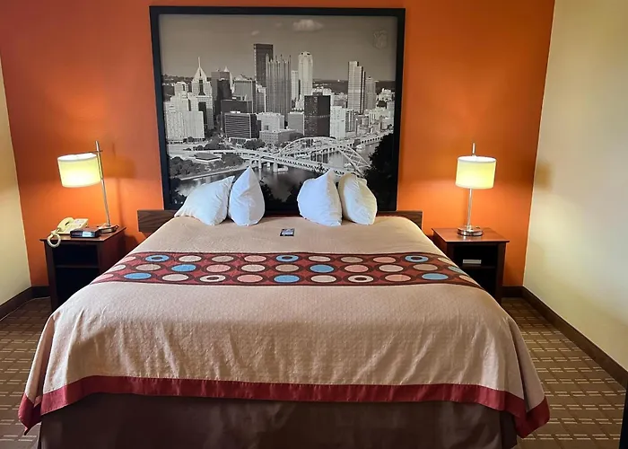 Super 8 By Wyndham Altoona