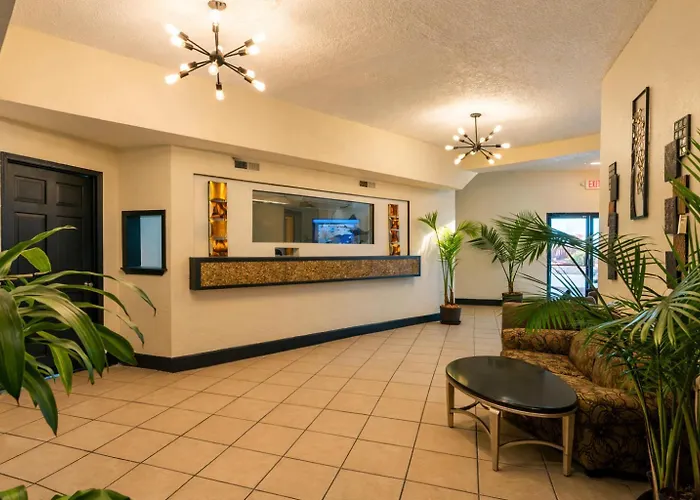 Onyx Hotel Farmington