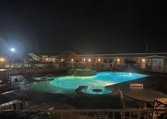 Shark Reef Resort Motel & Cottages