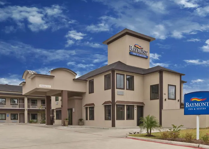 Baymont By Wyndham Bryan College Station Hotel